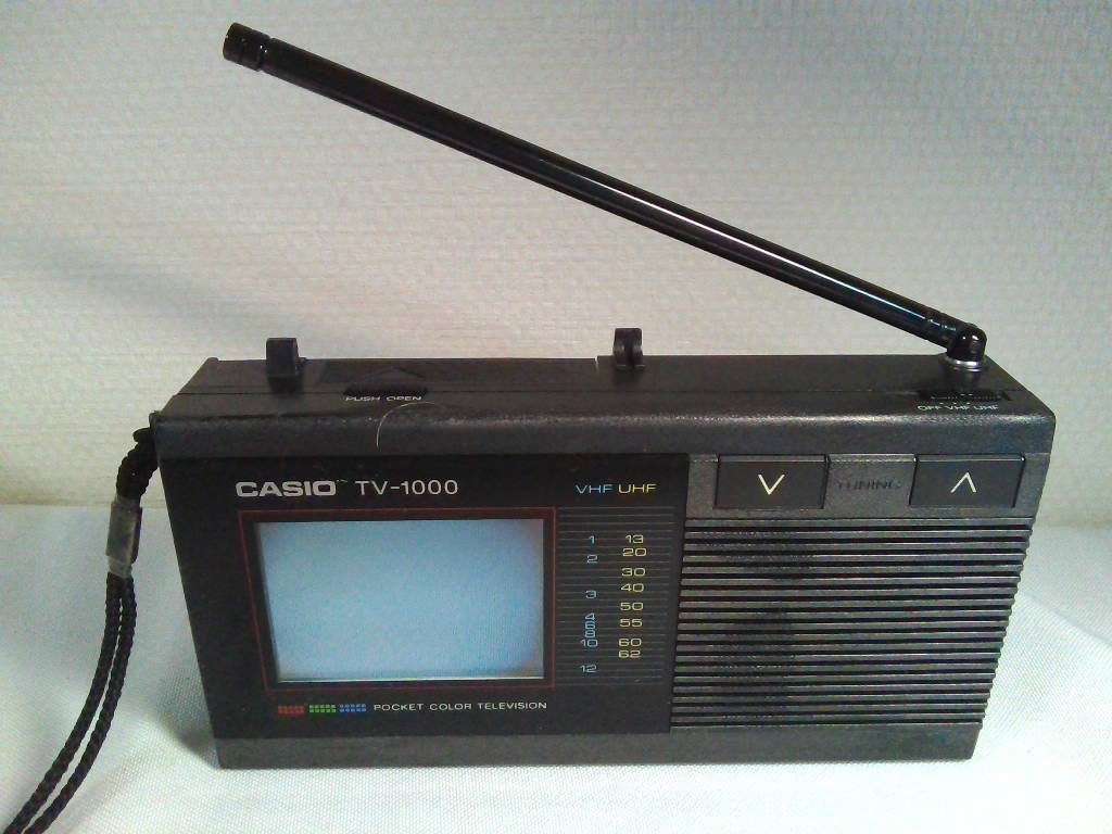  Showa Retro *CASIO Casio TV-1000 pocket color tv analogue TV case attaching * Junk 