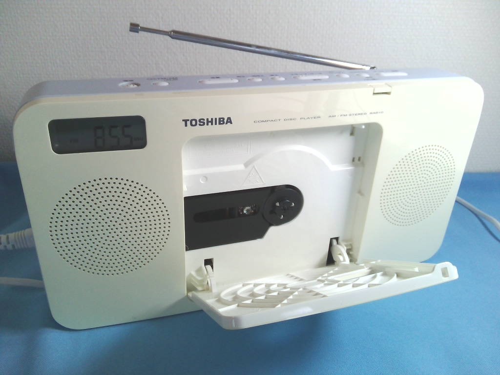 TOSHIBA Toshiba TY-CR22 CD радио белый 2014 год производства шнур электропитания имеется * Junk 