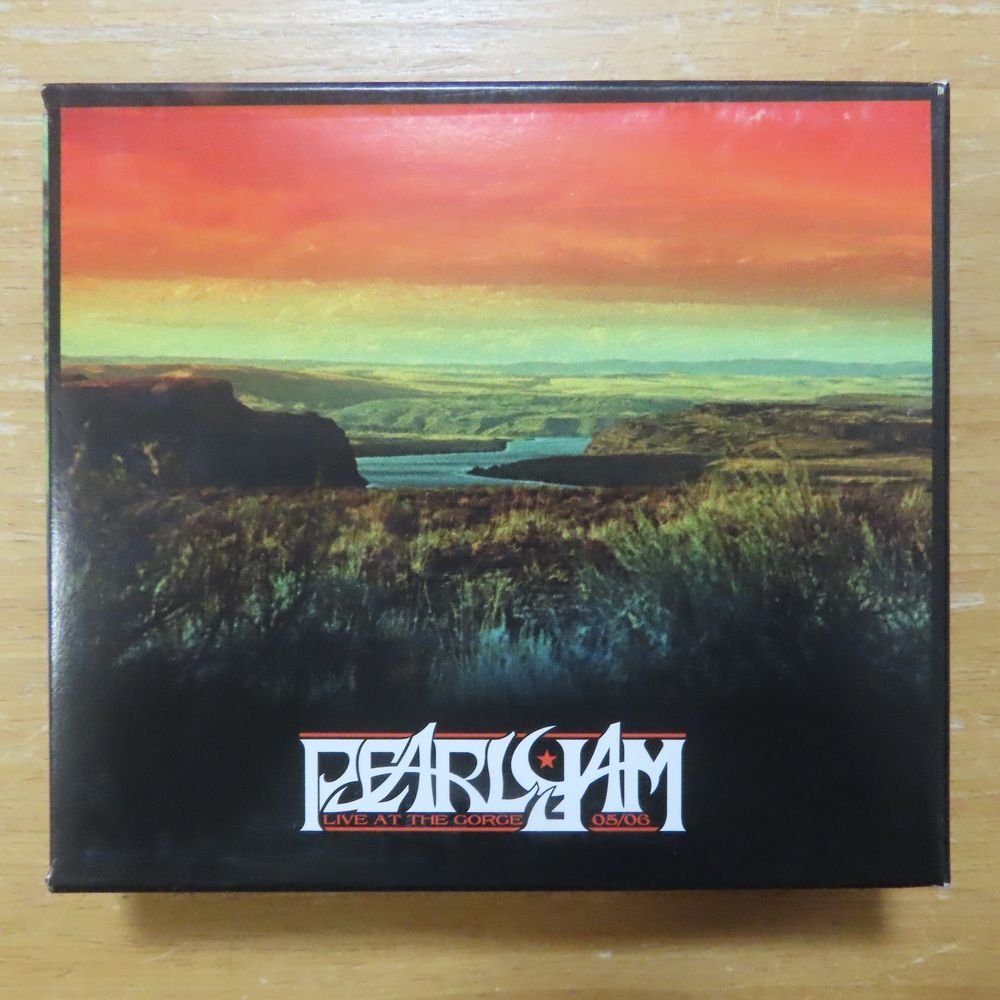 41084135;【6CDBOX】Pearl Jam / LIVE AT THE GORGE 05/06_画像1