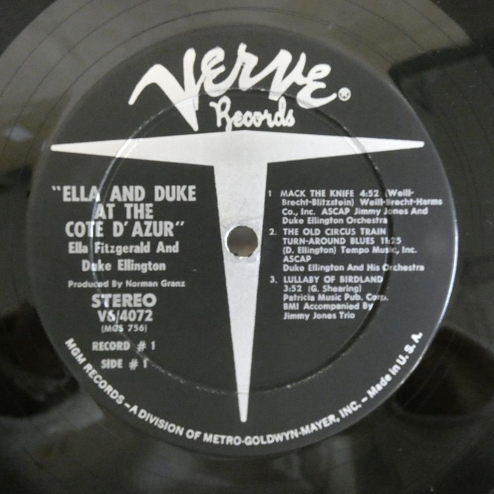 46059787;【US盤/Verve/黒T字/深溝/2LP/見開き/テクスチャー】Ella Fitzgerald / Duke Ellington / Ella & Duke At The Cote D'Azur_画像3