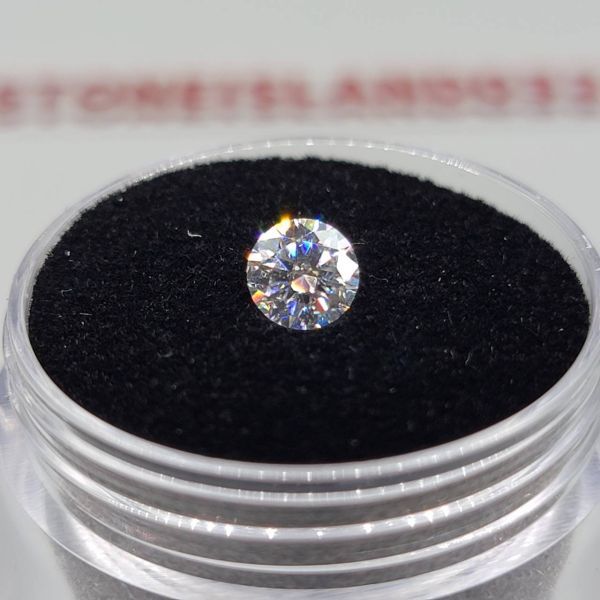 ラボ ダイヤモンド 0.5ct ラウンドカット 宝石 鉱石 希少 輝き 高品質 品質保証 宝石シリーズ ラウンド形状 モアッサナイト 証明書付 C385_画像1