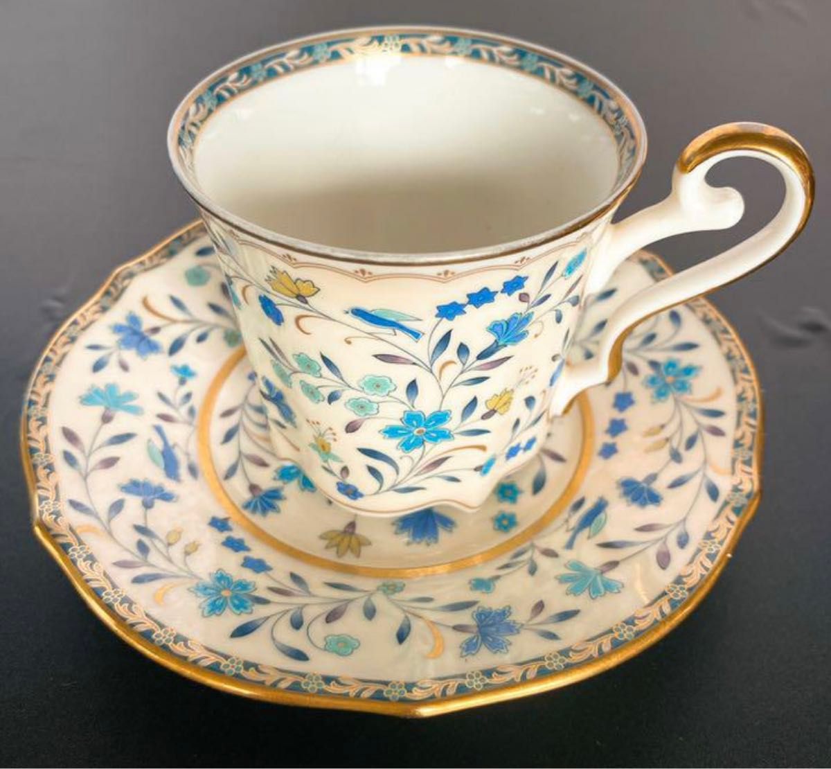 希少 Noritake ノリタケ カップ&ソーサー 脚付 金彩 ランプ 希少 Noritake ノリタケ カップ&ソーサー 脚付 金彩 ランプ