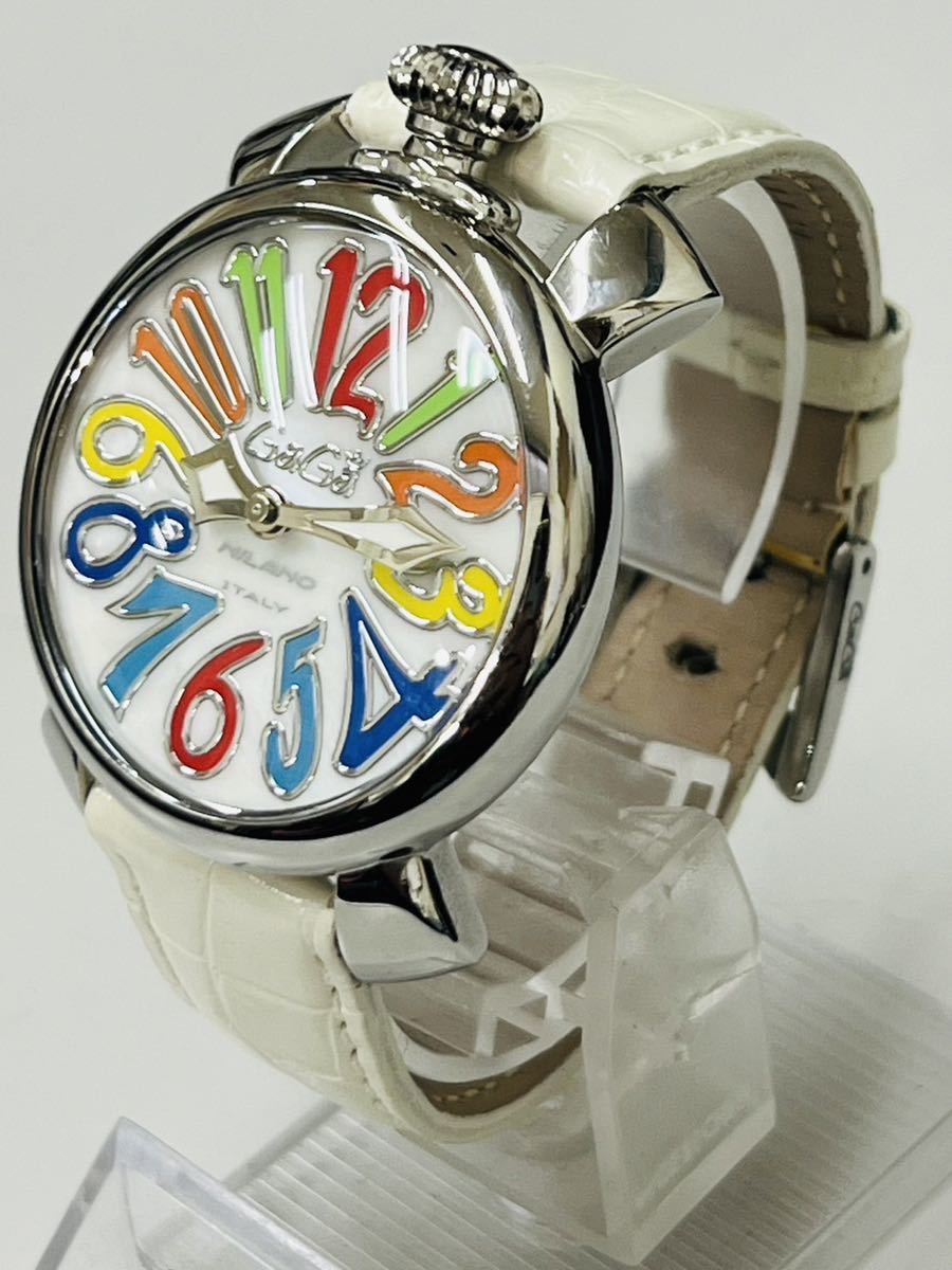 美品】GaGa MILANO ガガミラノ マヌアーレ40 5020 1 ホワイト 美品】GaGa MILANO ガガミラノ マヌアーレ40 5020 1 ホワイト