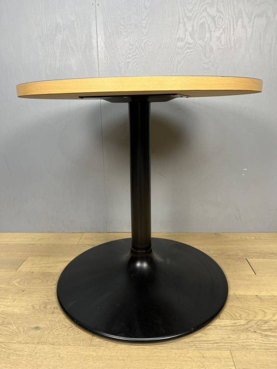  wooden tabletop circle table mi-ting table Cafe table Φ750