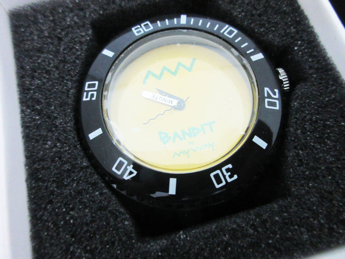 D97【腕時計】BANDIT by MYWAY MODEL:MYWATCH C1★バンド・ストラップ付★アナログ★電池交換済み★未使用★の画像3