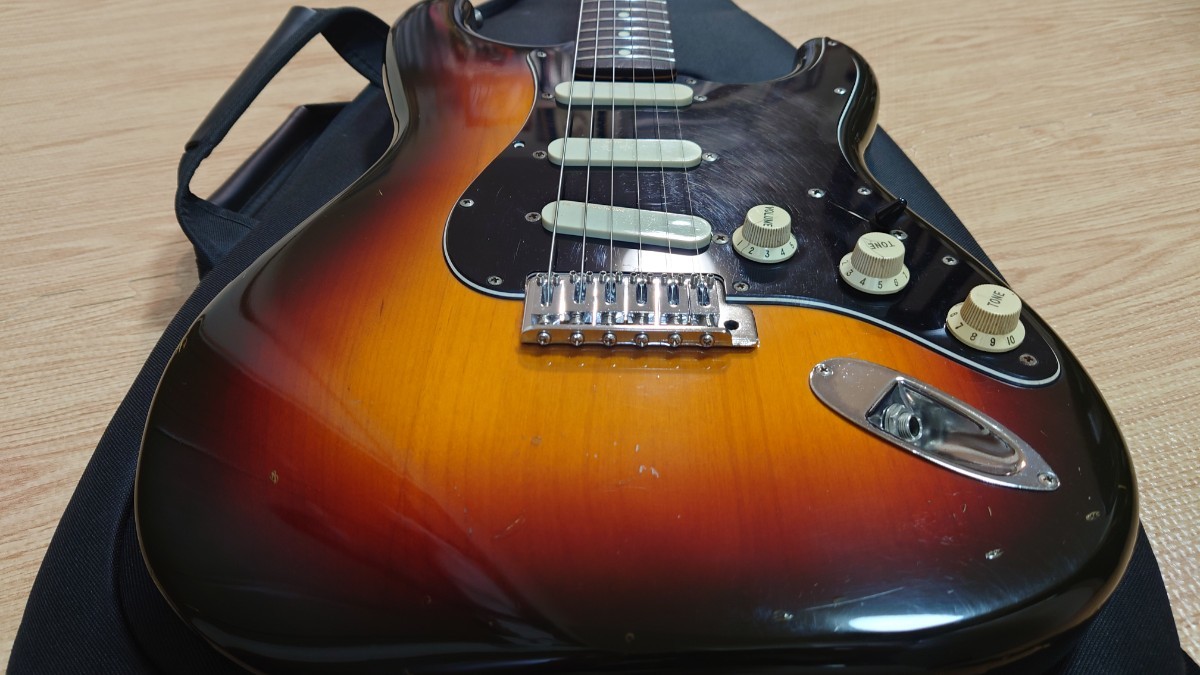 Fender Japan ( フェンダー ジャパン )ST57-77 LS フジゲン_画像9