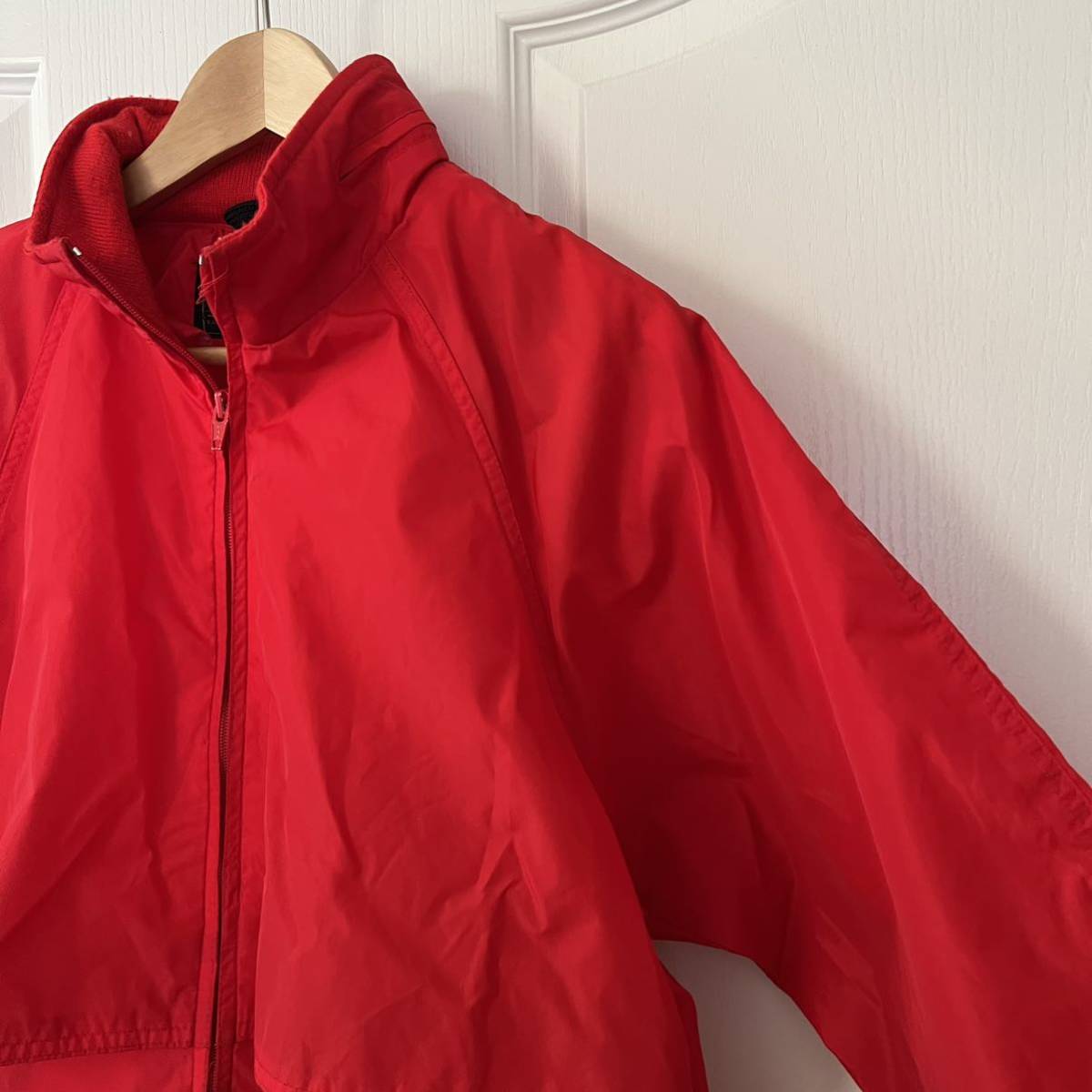 Eddie Bauer 黒タグ エディーバウアー ナイロン ジャケット Eddie Bauer 黒タグ エディーバウアー ナイロン ジャケット