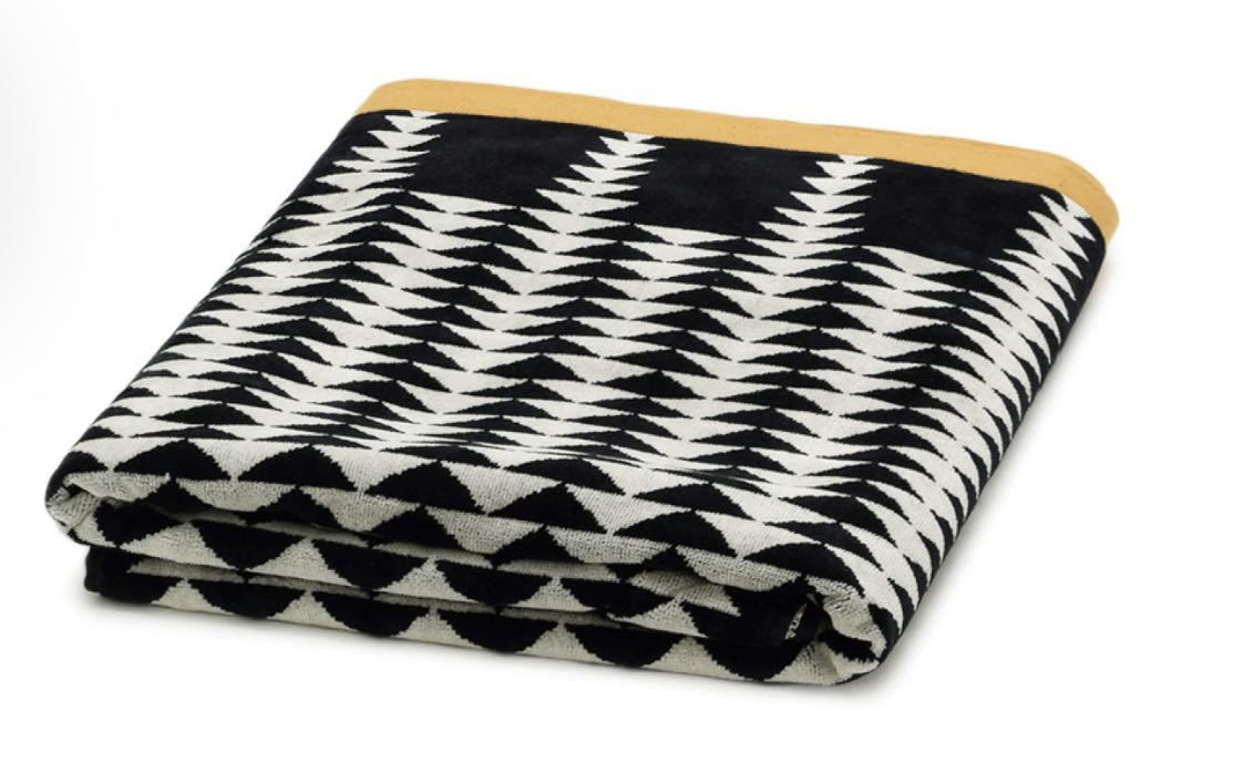 ペンドルトン PENDLETON [XB233] オーバーサイズ ジャガードタオル ブランケット Oversized Jacquard Towels ハーディング ブラック_画像2