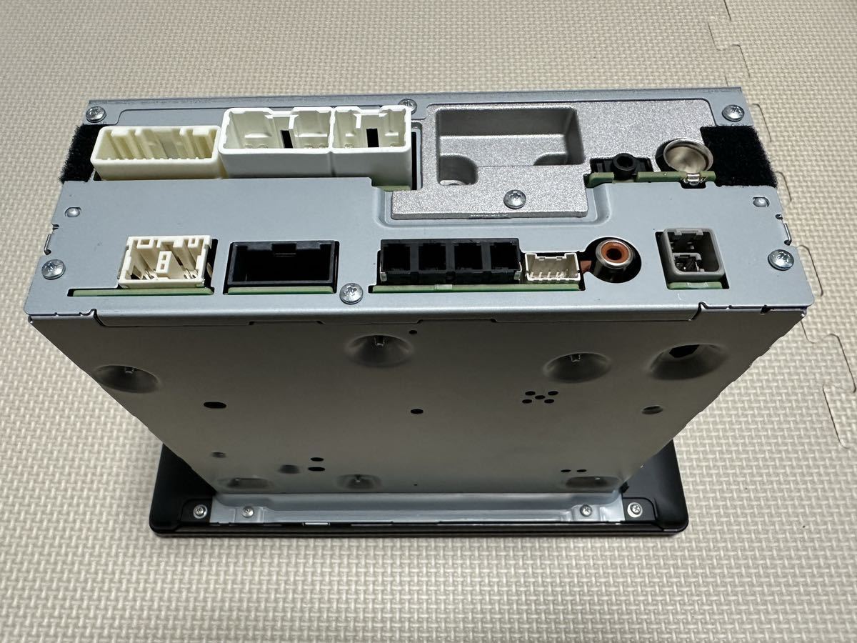 ダイハツ純正9インチディスプレイオーディオ 86180-B1310 item ダイハツ純正9インチディスプレイオーディオ 86180-B1310 item