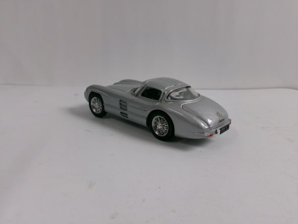 ★レトロ人気　ブルム 1/43 メルセデスベンツ 300SL　Silver_画像4