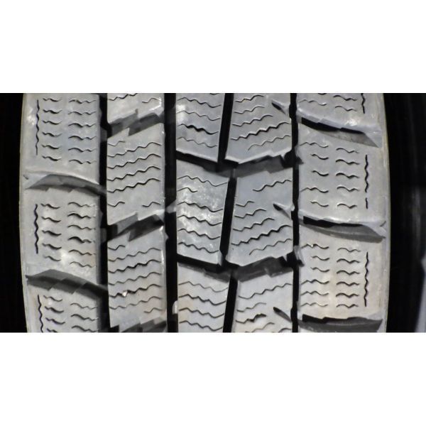 ☆::送料無料::☆ダンロップ WINTER MAXX WM01 165/65R14 4本SET◎2017年製8.5分山スタッドレス◎中古 特筆すべき損傷なし◎パッソ等に_画像4