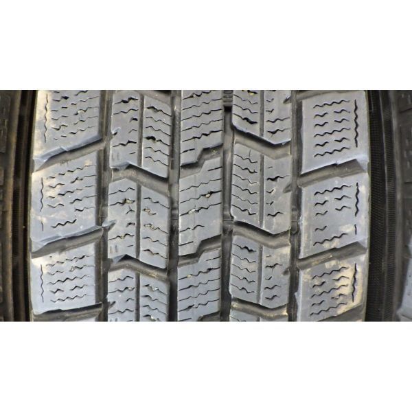 ☆送料無料☆グッドイヤー ICE NAVI 7 165/65R14 4本SET◎2017年製8~9分山スタッドレス◎中古 4本の溝に若干のシワ有◎タンク等に_画像4