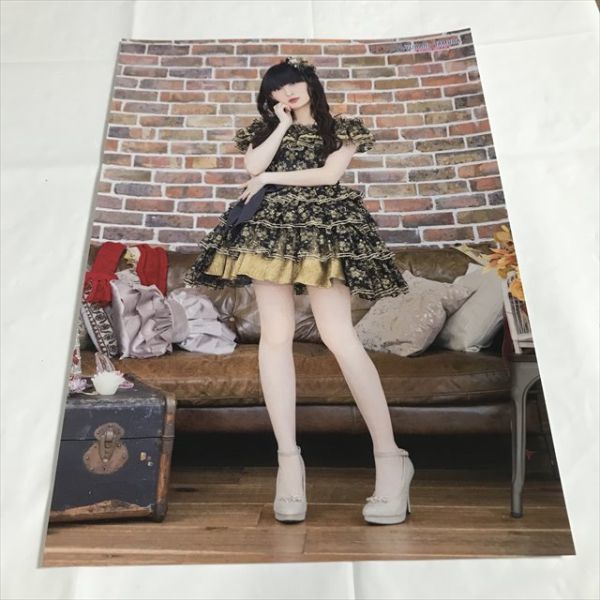 B16844 ◆田村ゆかり A4サイズ ポスター 送料180円 ★5点以上同梱で送料無料★_画像1