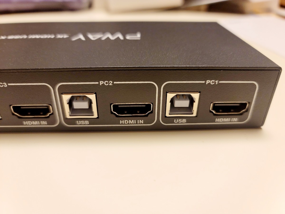 4K KVMスイッチ HDMI フルUSB3.0ポート 4台のPCコンピュータが1台のモニタを共有 切替器 4K PC切替器 HDMI ドライバ不要 pway_画像7