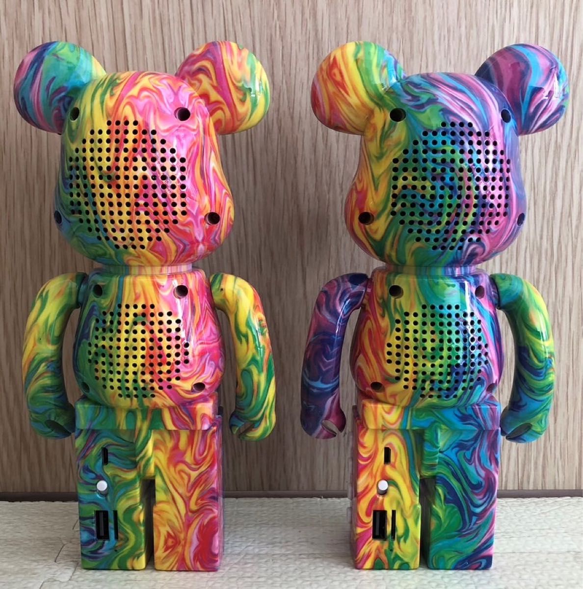 Kaws LS-02B Bluetooth ワイヤレススピーカー 1個セット Kaws LS-02B Bluetooth ワイヤレススピーカー 1個セット