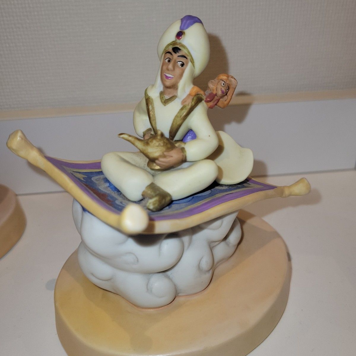 限定 希少 激レア ﾃﾞｨｽﾞﾆｰｼｰ 購入 アラジン 陶器 置き物 セット ジャスミン ジーニー  アブー Disney SEA