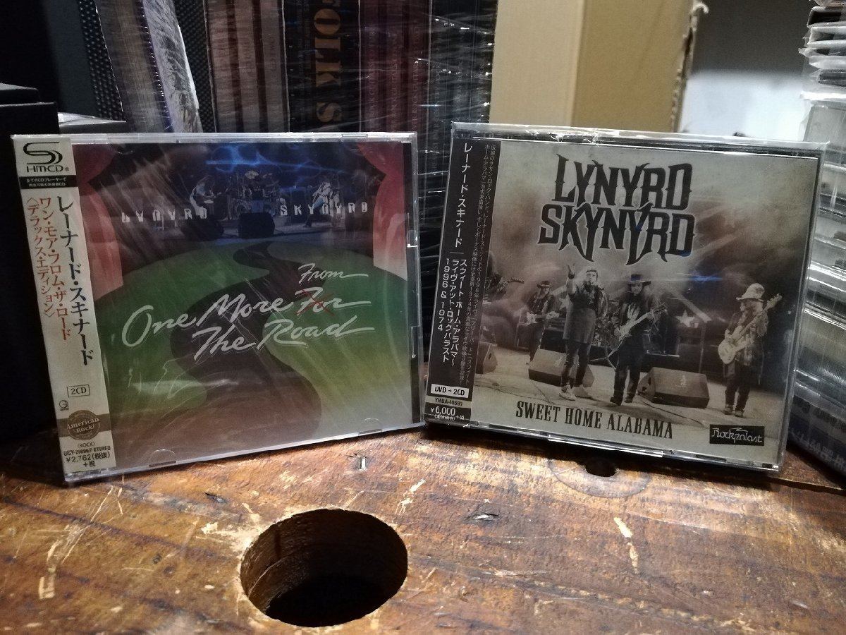 ■3点以上で送料無料!! LYNYRD SKYNYRD/レイナード・スキナード /One More From The Road/SWEET HOME ALABAMA 2枚セット CD1619_画像1