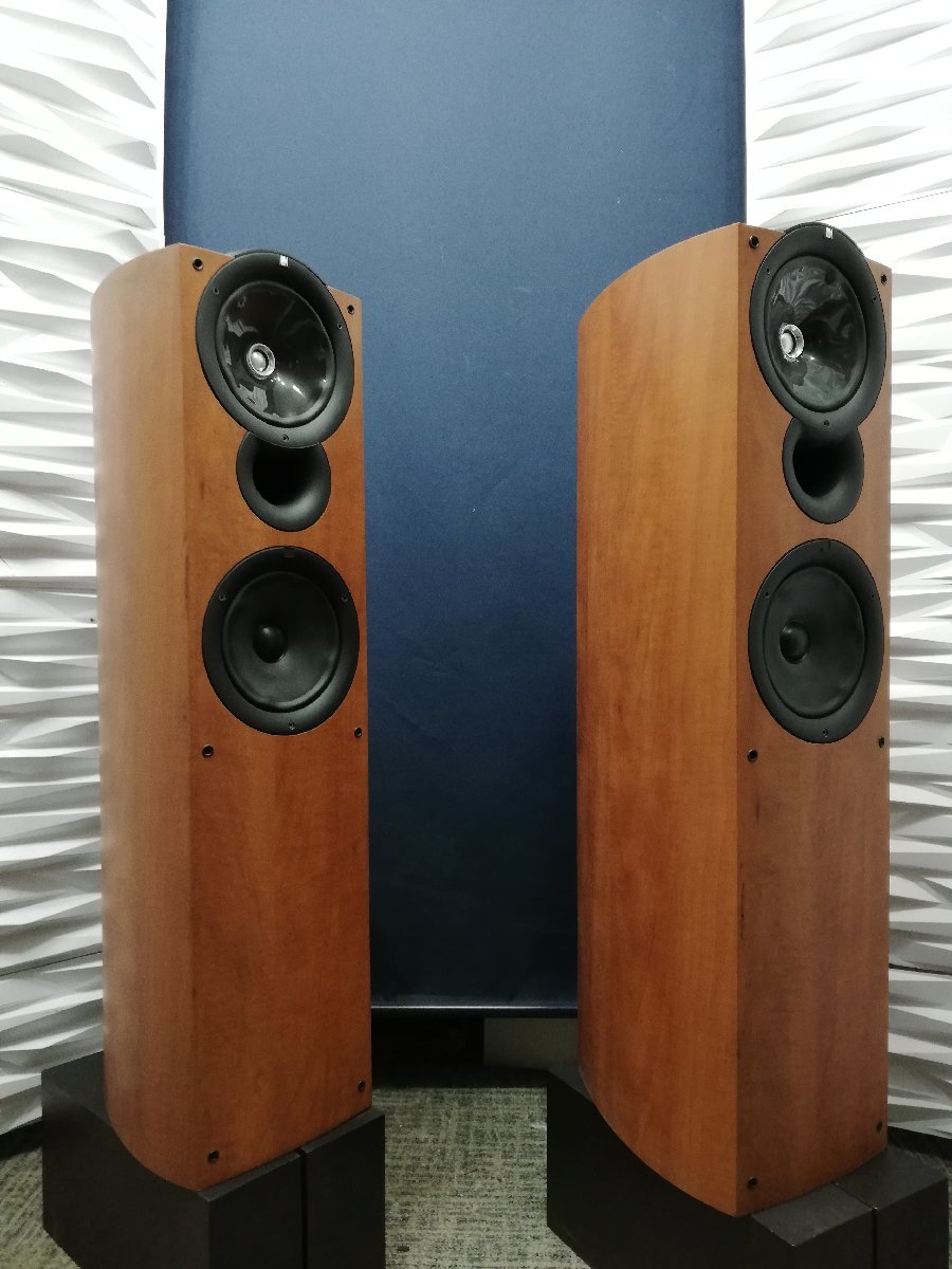 ◆価格応談!!◆英国製◆整備済◆下取歓迎◆KEF Q Series Q5 同軸型トールボーイスピーカー・サランネット付　ペア　m0s4536_画像1