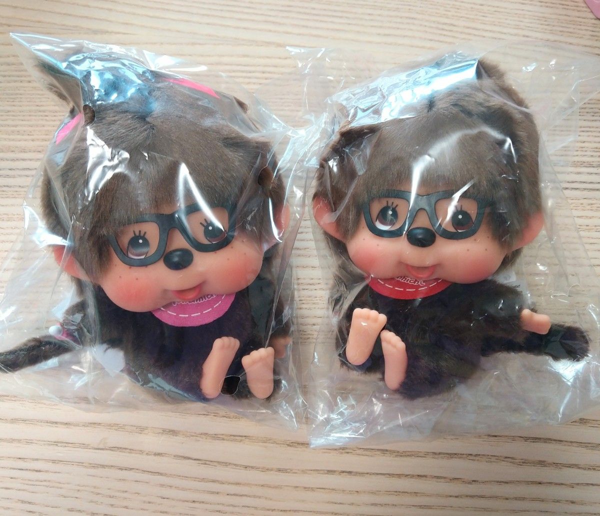 新品 香港限定 モンチッチ 顔デカ メガネ 座り 2体セット 726288 新品 香港限定 モンチッチ 顔デカ メガネ 座り 2体セット 726288