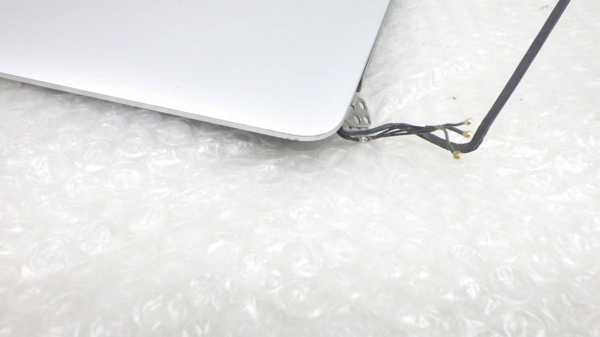 Apple MacBook Pro Retina Early 2015 A1502 上半身部 LCD　13.3インチ液晶パネル　2560 x 1600　シルバー　中古動作品①_画像7