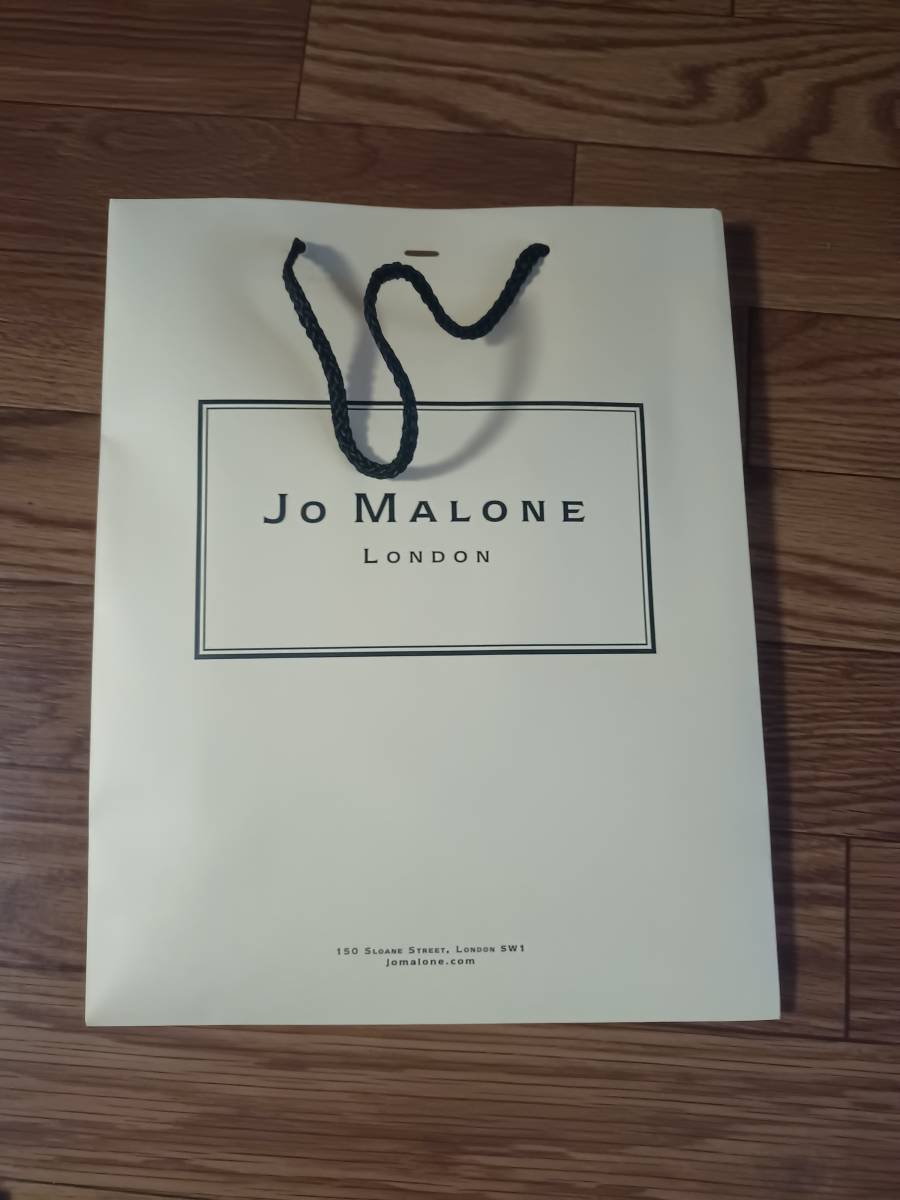 美品 JO MALONE ジョーマローン ショッパー 紙袋リボン有①の画像1