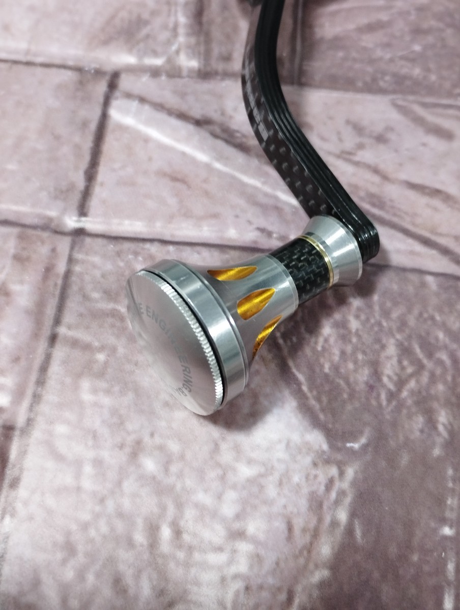 美品】バサート カーボン ハンドル LSH-D571-B-TIG リミテッド 美品】バサート カーボン ハンドル LSH-D571-B-TIG リミテッド
