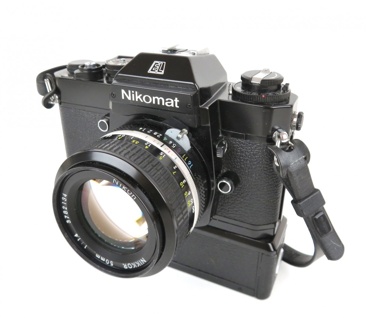 １着でも送料無料】 Nikon NIKOMAT フィルムカメラ レンズ付 1:1.4 f