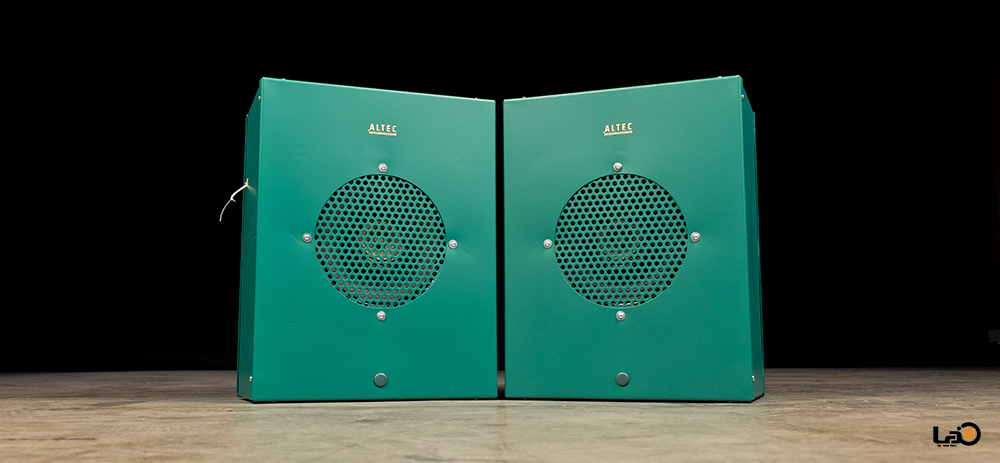 59500円 ALTEC 緑キャビネット & 409-8E 20cm フルレンジ 59500円 ALTEC 緑キャビネット & 409-8E 20cm フルレンジ
