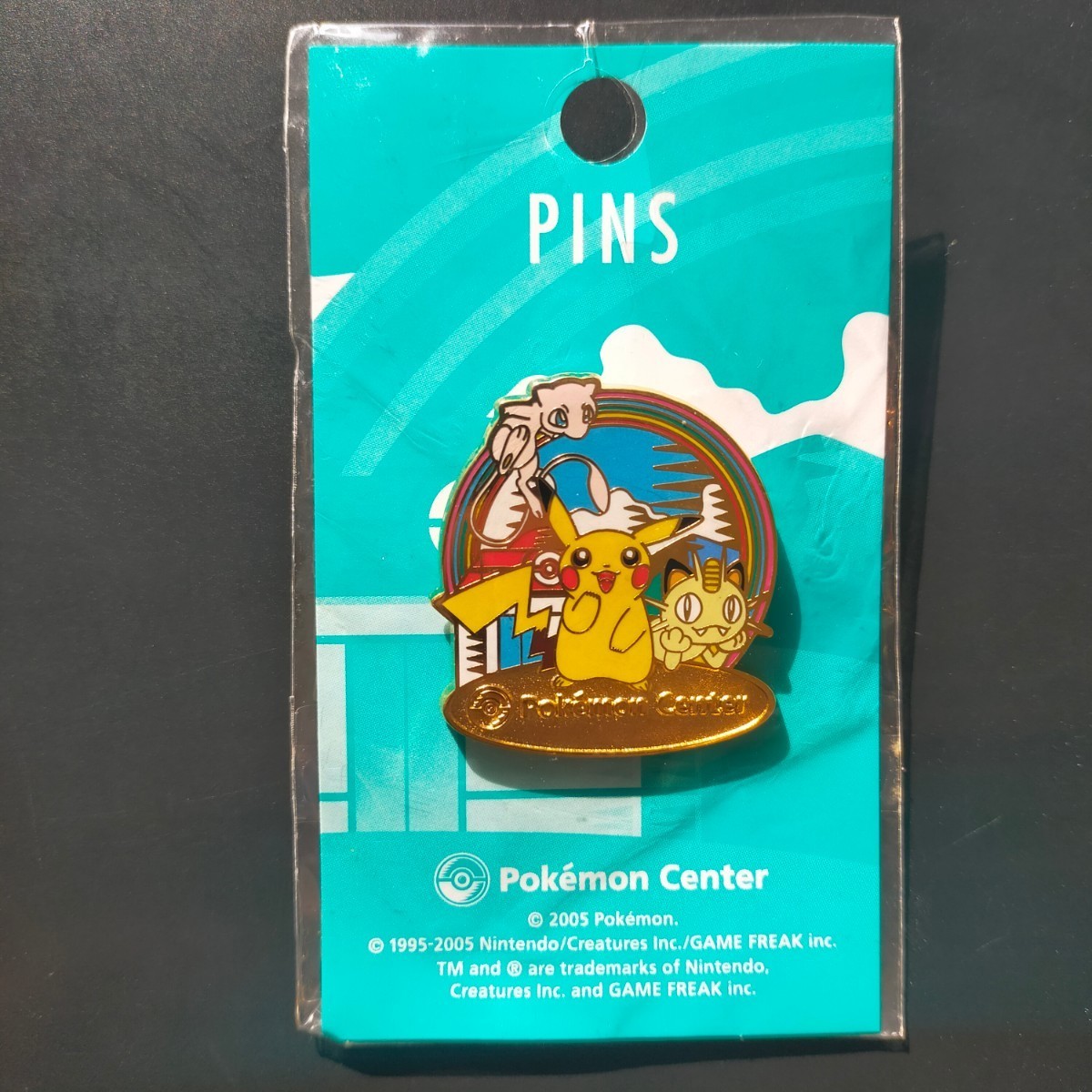 未開封 ポケモン センター 2005年 ピンズ ピカチュウ ミュウ ニャース ピンバッチ pokemon center PINS