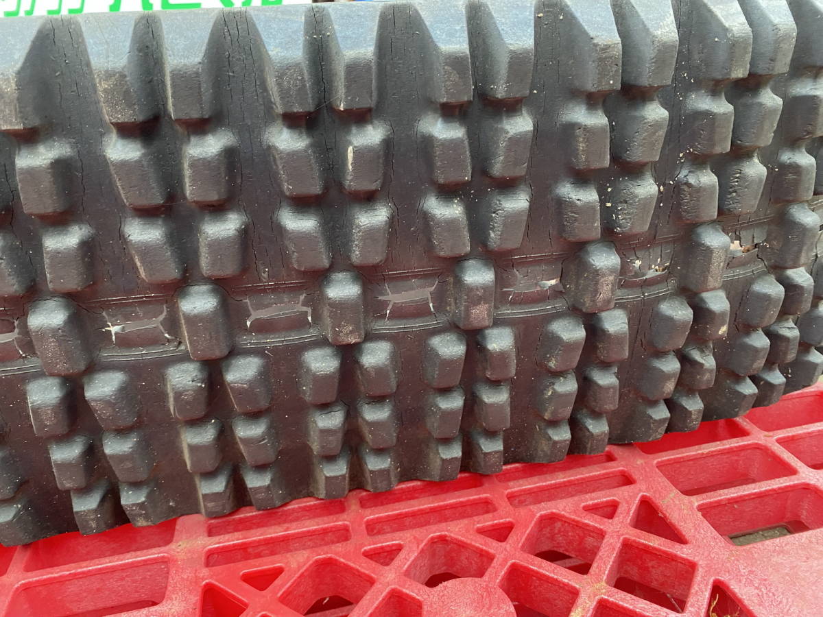 G1 * BRIDGESTONE 300-72-36 ゴムクローラー 300x72x36 G1 * BRIDGESTONE 300-72-36 ゴムクローラー 300x72x36