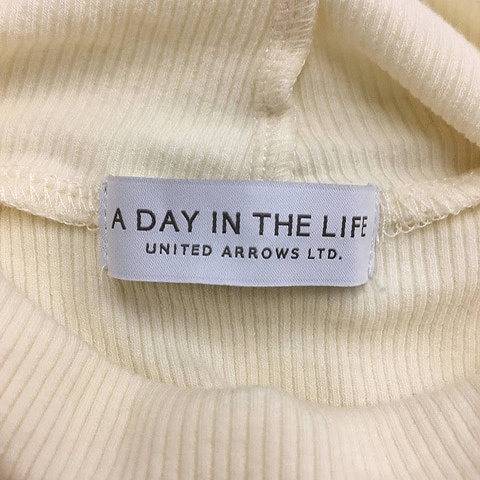 ユナイテッドアローズ A DAY IN THE LIFE UNITED ARROWS カットソー ニット プルオーバー フリルネック ハイネック リブ 長袖 白 ベージュ_画像5