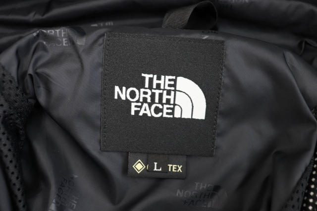 ザノースフェイス THE NORTH FACE Mountain Light Jacket ロゴ 刺繍 マウンテン ライト パーカー ジャケット NP11834 L 黒 ブラック 中古24_画像3