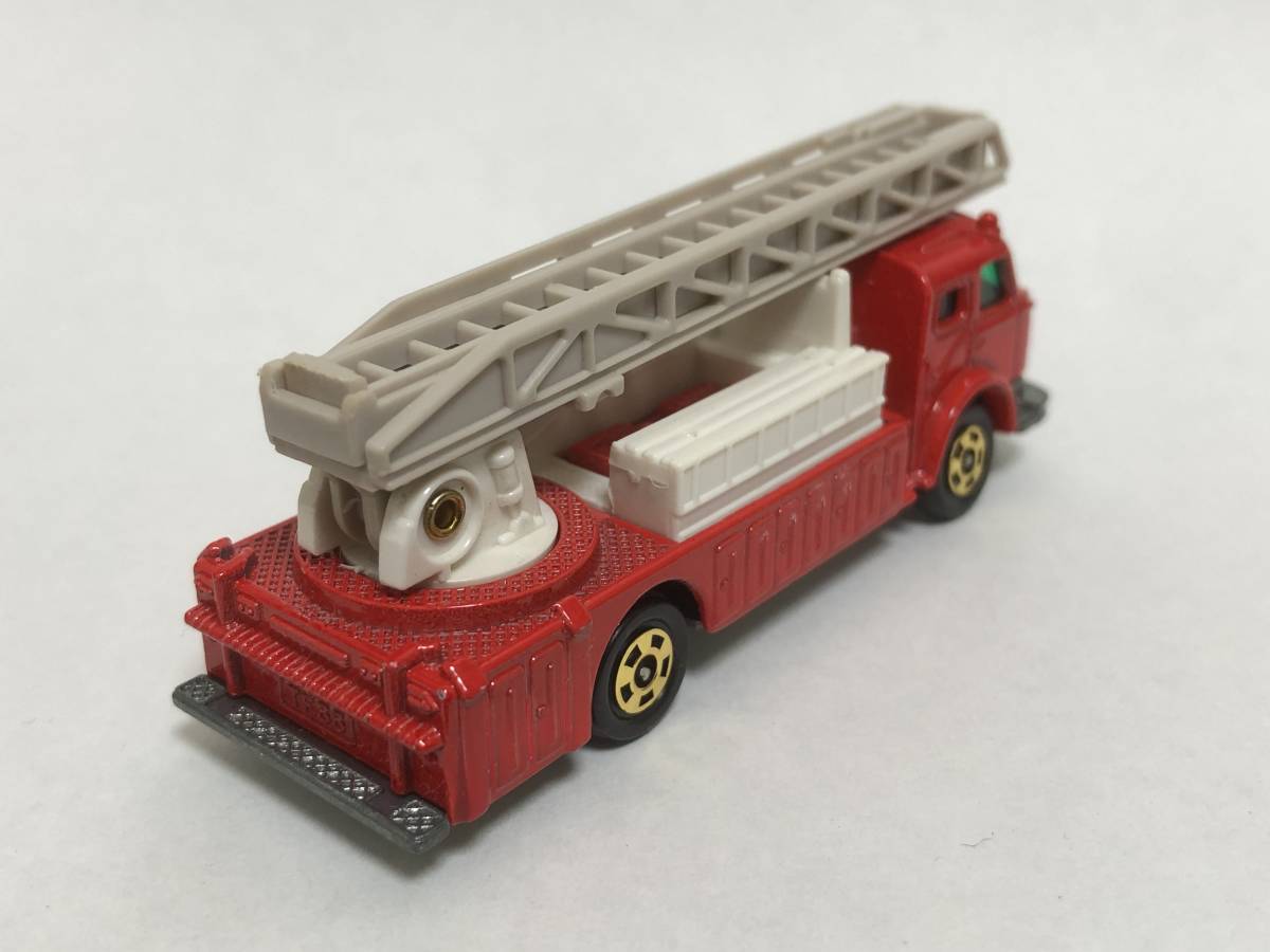 トミカ 青箱 F33-1-6 アメリカン ラダーチーフ Pocket Cars 日本製_画像2