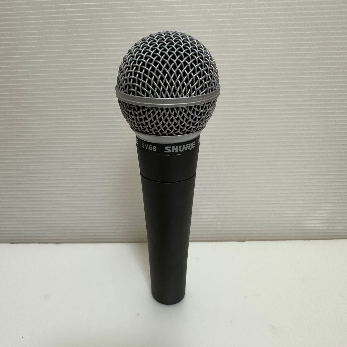 SHURE SM58 ダイナミックマイク　2