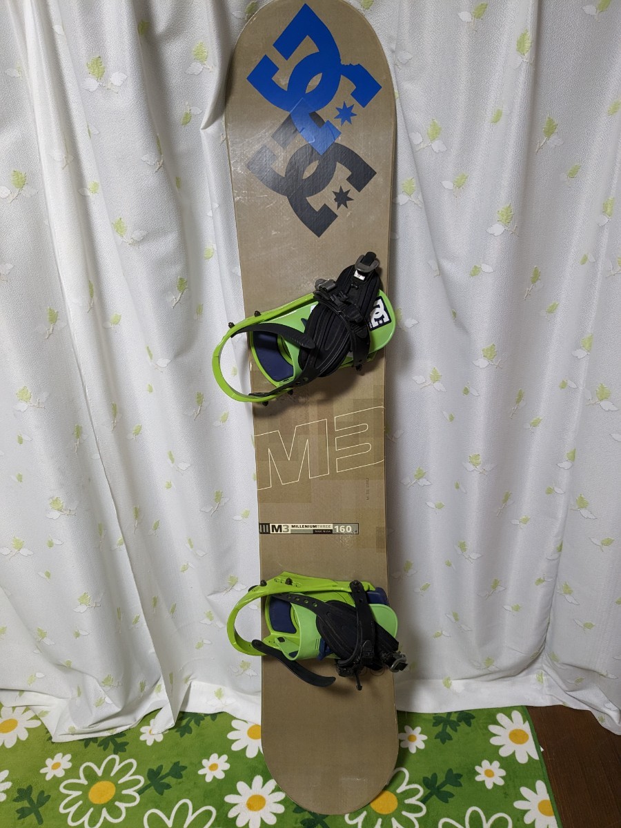 【希少】ミレニアムスリー FLUXビンディング付 スノーボード