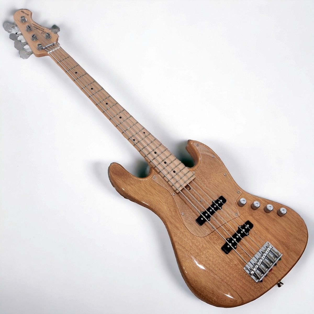 BACCHUS  WL-534　5弦ベース　WOODLINE　メンテナンス済　 ソフトケース付 バッカス　ASH/M NA/OIL