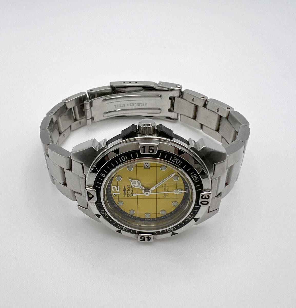  operation middle SECTOR Sector 203 quartz yellow face Date rotation bezel SS lady's men's wristwatch 