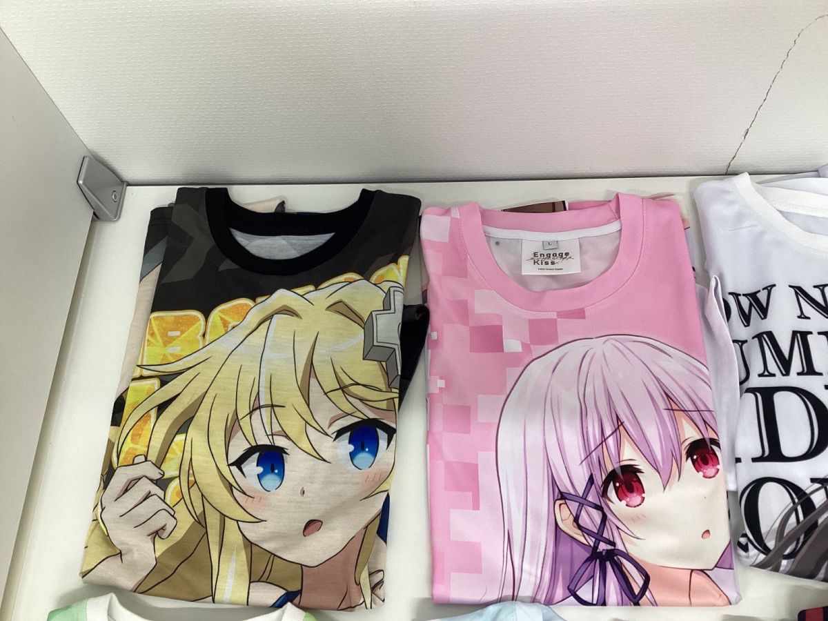 【現状】アニメグッズ フルグラフィックTシャツ 異世界魔王, Engage Kiss, 月姫, 戦闘員、派遣します! 等 まとめ売り_画像2