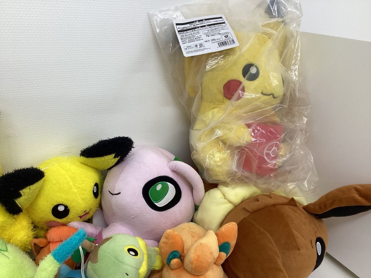 【同梱不可/現状】 ポケットモンスターグッズ まとめ売り もぐもぐタイムピカチュウフィギュア ぬいぐるみ タオル 他_画像7