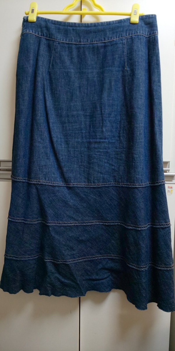 ローラアシュレイ LAURA ASHLEY スカート 麻×綿デニムスカート サイズ11 ロング丈 ４段ティアードスカートの画像2