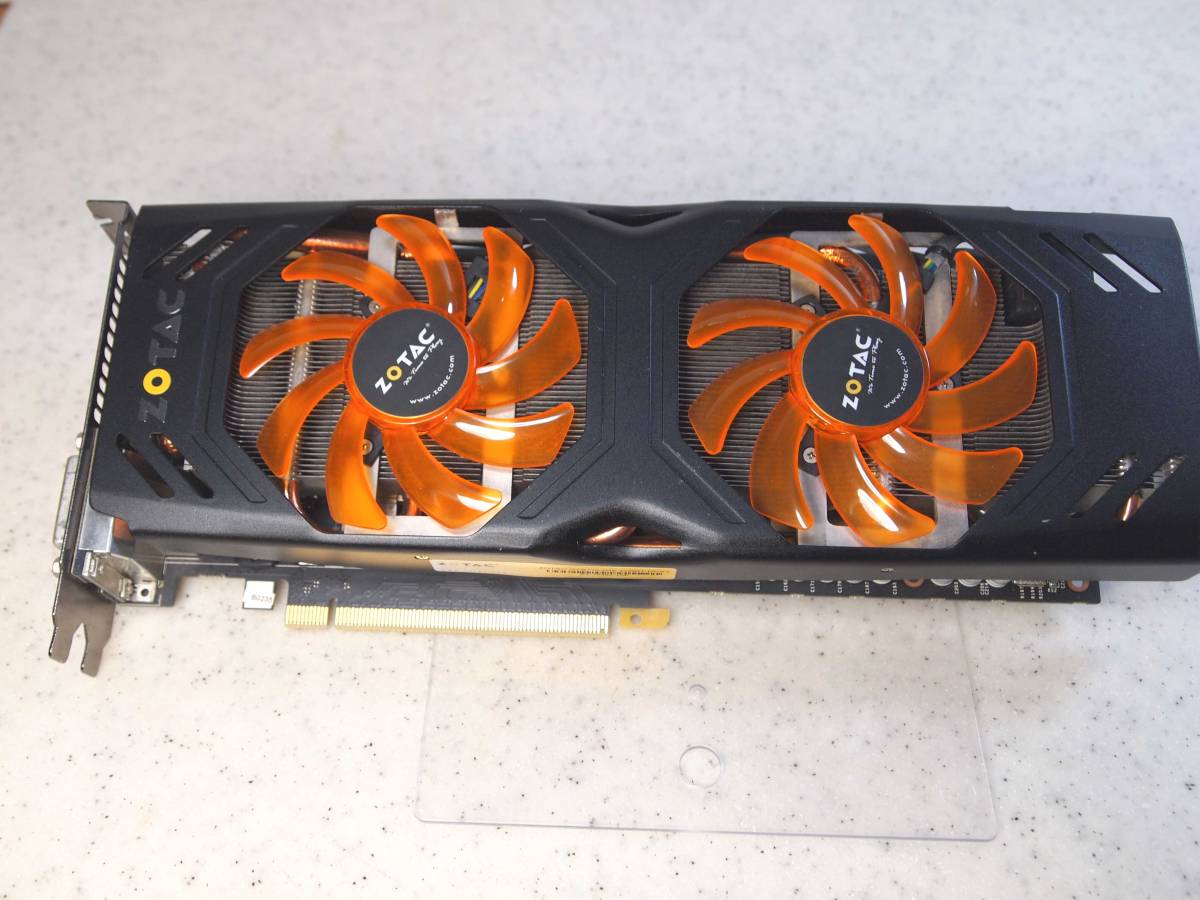 ZT-70302-10P (ZOTAC GeForce GTX 770 2GB)_画像1