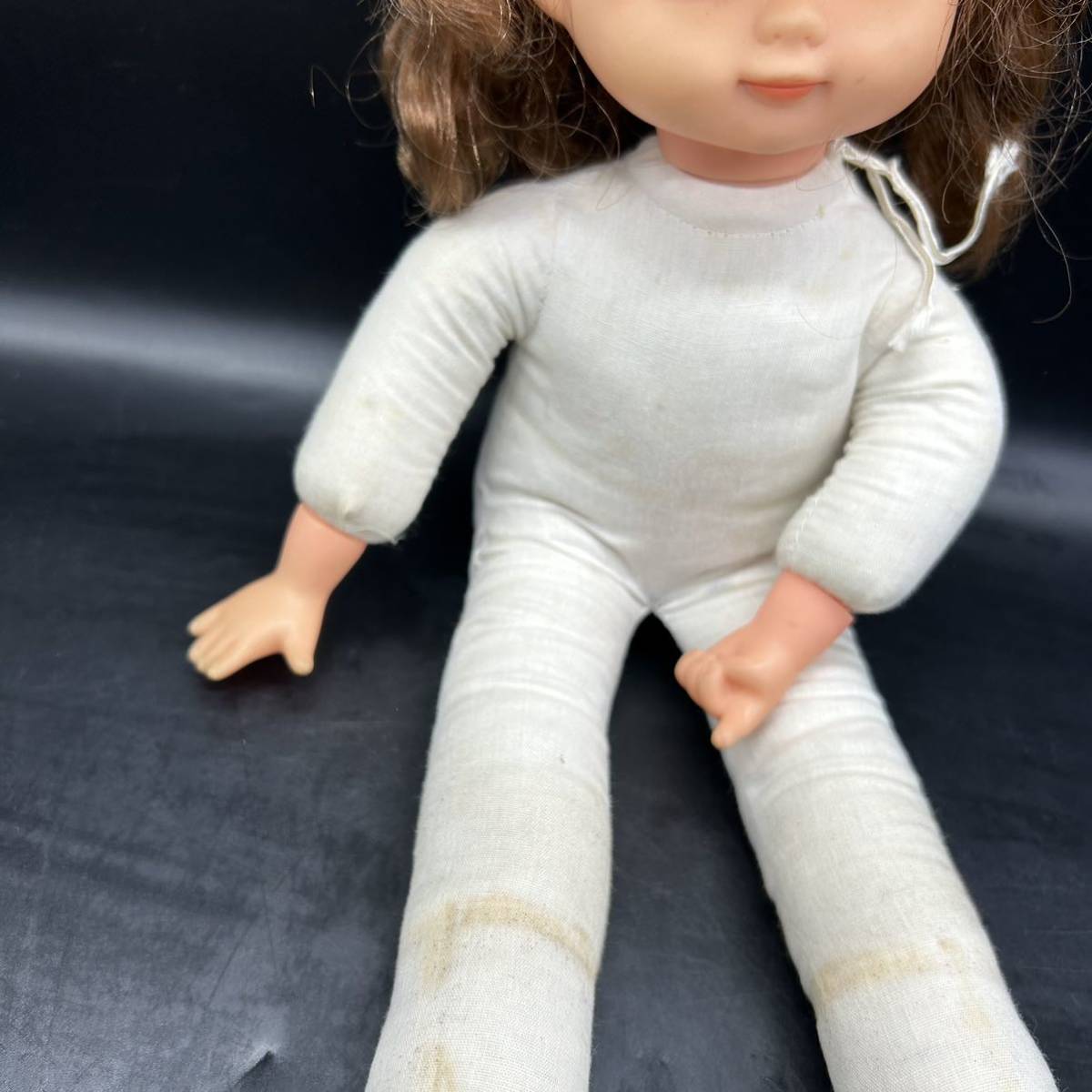 昭和レトロ　抱き人形　Doll 女の子 人形　当時物 レトロ人形 キャラクタードール 長髪 アンティーク L16_画像5
