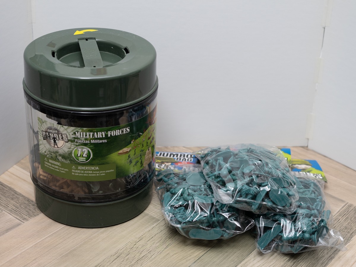 トイザらス限定 ミリタリーフォース プレイセット U S SOLDIERS トイザらス限定 ミリタリーフォース プレイセット U S SOLDIERS
