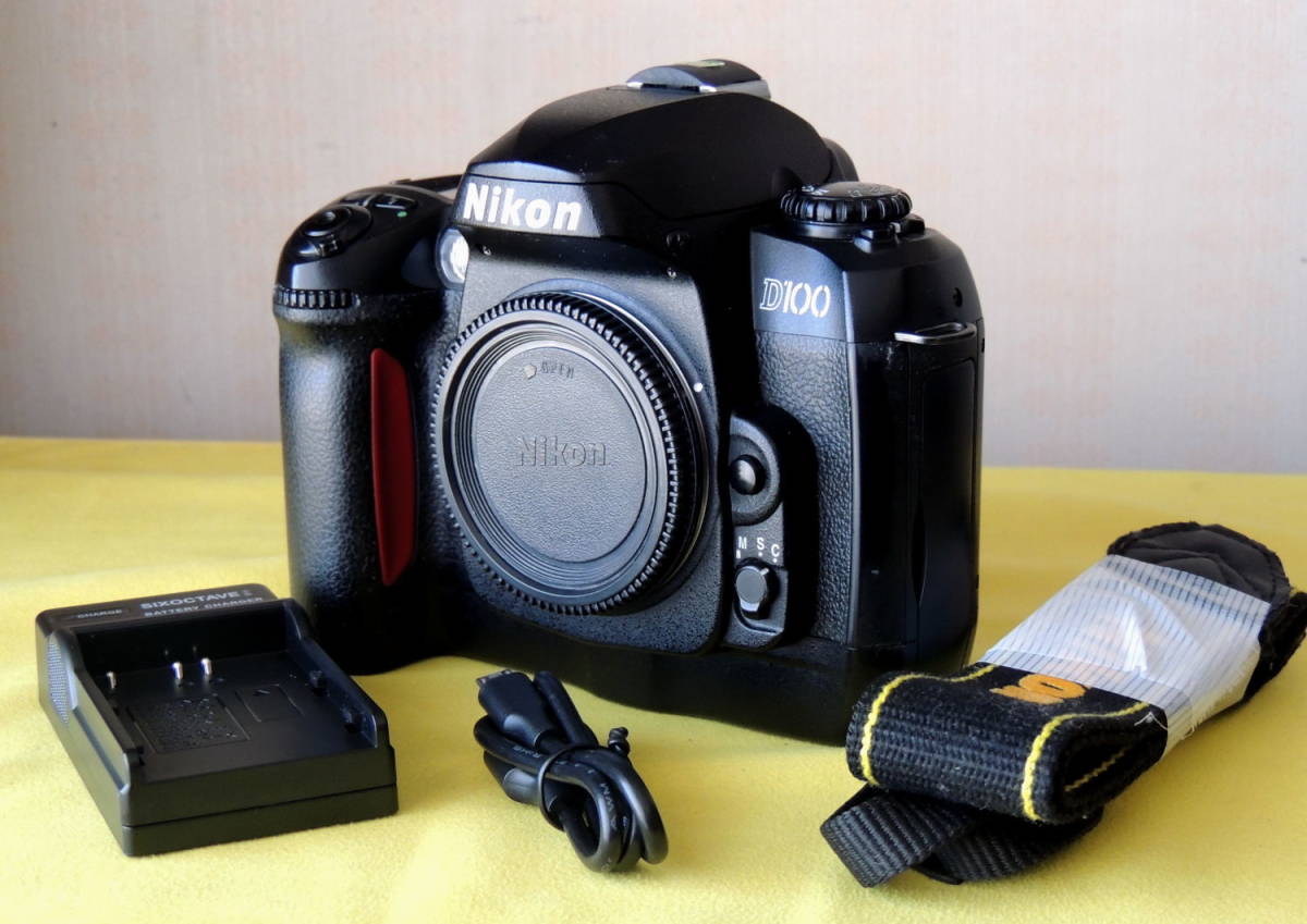 赤外線領域撮影用改造機　Nikon D100　付属品　659_出品物一式