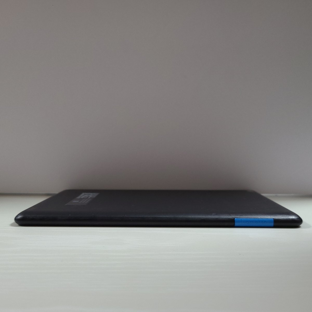 　★【30513WM】 ジャンク Lenovo Tab E8 TB-8304F1 8インチ ブラック WiFiモデル 1円 ! 1スタ_画像6
