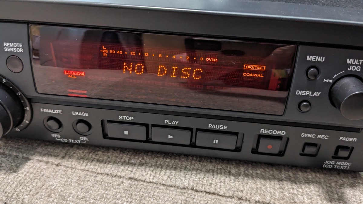 【動作良好美品】タスカム TASCAM CDレコーダー CD-RW750【送料無料】_画像6