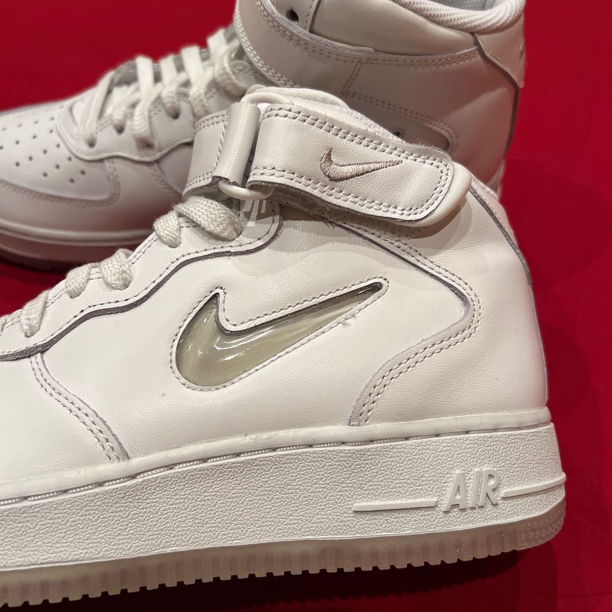 定価16,500円　26㎝　NIKE　ナイキ　AIR FORCE 1 MID '07　 エアフォース1　新品　 歯ブラシ　白スニーカー　atmos　アトモス　ホワイト _画像3