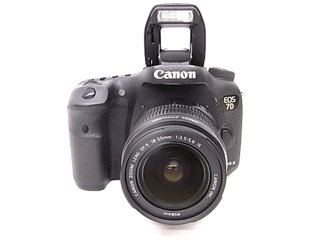 h0583 Canon EOS7D MarkII　キャノン　ミラー　一眼レフ　ZOOM LENS EF-S 18-55mm 1:3.5-5.6 φ58mm 充電器・ケース付　動作確認済み_画像3