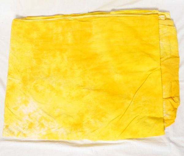 1/28限定価格！ モスリン 木綿 布ムラバックスクリーン 背景布 バックドロップ 黄色系 濃淡で両面使用可 2.4×6.3m 宅急便正規配送___Q062_画像2