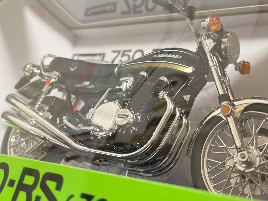 1/12 Z2 KAWASAKI 750RS 川崎 カワサキ 玉虫ブルー ダイキャストバイク ミニカー オートバイ 青島 完成品 zⅠ z1 zⅡ 旧車 Z900 タイガー_画像5